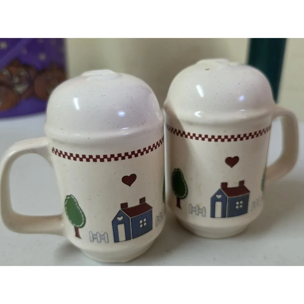 International Habersham Salt And Pepper Shakers Heart Home